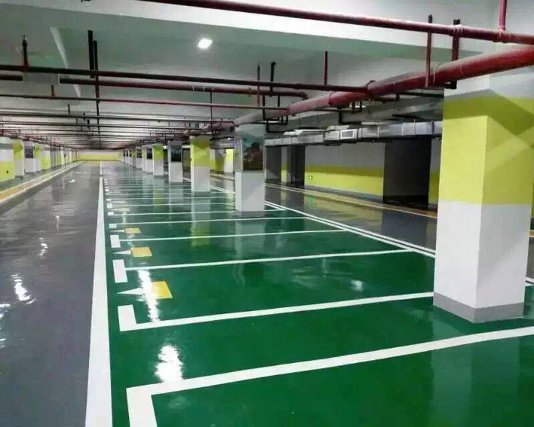 環氧地坪漆施工后變色如何預防？